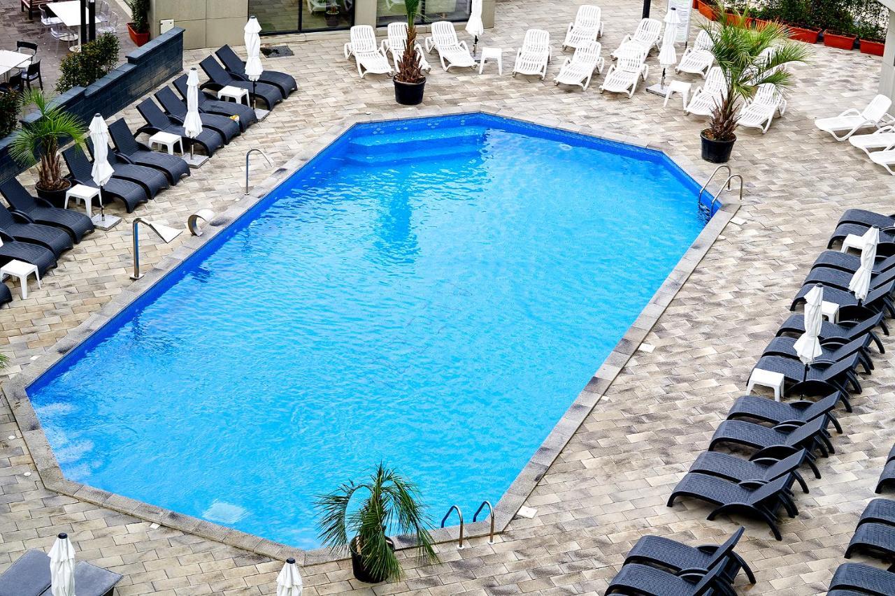 Black Sea Estate Apartment Spa N Pool Beach Resort Năvodari Exteriör bild