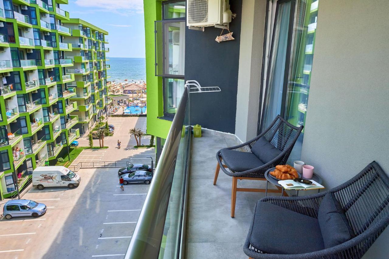 Black Sea Estate Apartment Spa N Pool Beach Resort Năvodari Exteriör bild